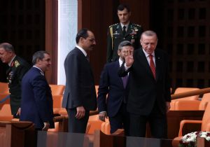  Bu Milet de Seni Terkedecek 